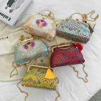 Sac à main léger et portable de style chinois, en polyester brodé, pour soirée, mariage, festival, style traditionnel Hanfu