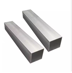 <span class=keywords><strong>Tube</strong></span> <span class=keywords><strong>carré</strong></span> en <span class=keywords><strong>aluminium</strong></span> 6061 T6, tailles et épaisseurs de paroi personnalisées, services de soudage, pliage et découpe disponibles - Product Image 1