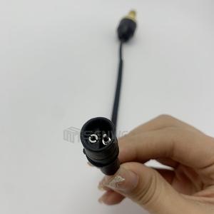 Pressostat pour excavatrice Caterpillar 693-57, filetage G1/8, pour liquide, plastique, IP65, pression de service maximale 100 psi - Product Image 1