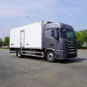 Camion frigorifique de 6,8 mètres, moteur diesel de 351 à 450 ch, transmission automatique, normes d'émission <span class=keywords><strong>Euro</strong></span> 5, capacité de charge de 31 à 40 tonnes - Product Image 2