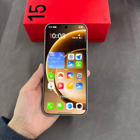 Téléphone OnePlus 15 5G 6,78 pouces 165 Hz Snapdragon 8 Elite Gen5 Triple appareil photo 50 MP Charge rapide 120 W