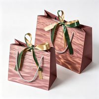 Sacs en papier kraft écologiques personnalisés avec logo imprimé pour bijoux et artisanat, vente en gros avec poignées en ruban