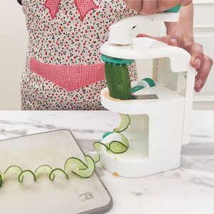 High Quality Home Kitchen <b>Vegetable</b> <b>Cutter</b> Stainless Steel Rotary Switch Blade Hand-Operated Spiral Grater Salad Tool PP Plastic - Product Image 5