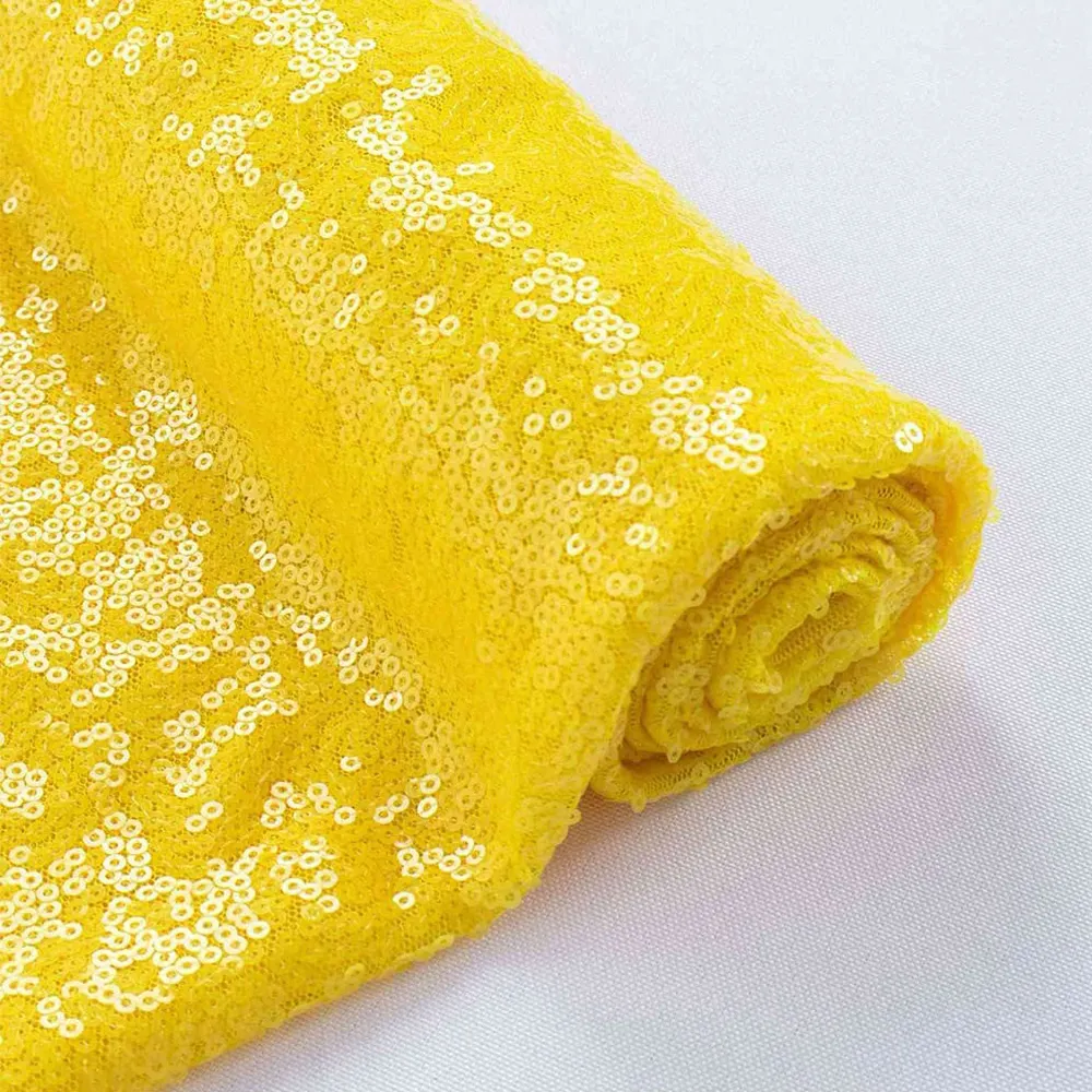 Tessuto di paillettes giallo di 3mm del panno dell'abito da sposa lucido di scintillio del ricamo del poliestere di lusso