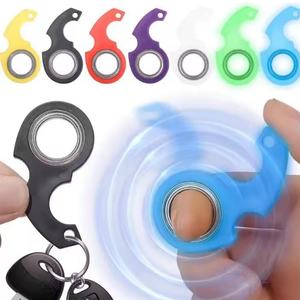 Spinner anti-stress amusant en alliage de zinc, modèle Karambit Ninja, pour clés - Product Image 3