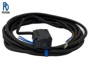 KEYENCE เซ็นเซอร์แสงไฟฟ้ารุ่น PZ-G102N พร้อมแอมพลิฟายเออร์ในตัวชนิด NPN แรงดันไฟฟ้า12-24V ระยะตรวจจับ5-45มม. สินค้าใหม่ - Product Image 1