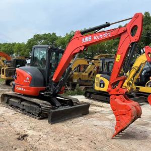 Miniexcavadora Kubota KX163-5 de 1.5 Toneladas con Cucharón de Excavación, Color Rojo - Product Image 2