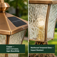 Lanterne solaire en cuivre pour extérieur, lampe de poteau avec panneau polycristallin, verre givré, douille E27, lampe de pilier de jardin vintage