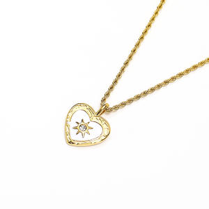 ข้ามพรมแดนอินสตาแกรมเฉพาะย้อนยุคหยดน้ํามันรูปหัวใจโซ่บิดสร้อยคอเหล็กไทเทเนียมหญิงสแตนเลสแทรกเพทายรัก - Product Image 4