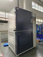Chambre d'essai haute et basse température avec module d'humidité faible en option pour les tests d'électronique de précision