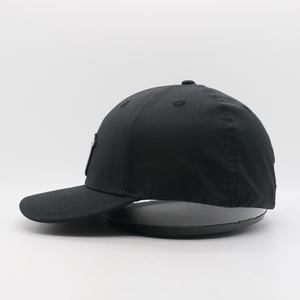 Casquettes de golf ajustées personnalisées à 6 panneaux pour hommes et femmes, logo brodé 3D, tissu respirant et imperméable en spandex, imprimé en caoutchouc sublimé - Product Image 3