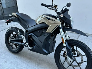 Ventes flash 2025 – <span class=keywords><strong>Moto</strong></span> électrique <span class=keywords><strong>Zero</strong></span> SDS DS NA ZF7.2 avec équipement de sécurité et accessoires - Product Image 5