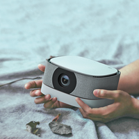 Mini projecteur YG361 avec objectif utilisé en Chine, projecteur UST 4K portable avec batterie rechargeable