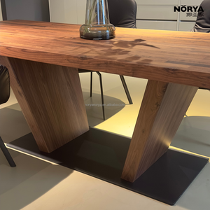 <span class=keywords><strong>Tavolo</strong></span> da Pranzo NORYA di Lusso <span class=keywords><strong>in</strong></span> Noce Nero Nordamericano, <span class=keywords><strong>Tavolo</strong></span> Lungo Moderno e Minimalista <span class=keywords><strong>con</strong></span> <span class=keywords><strong>Gambe</strong></span> <span class=keywords><strong>in</strong></span> <span class=keywords><strong>Legno</strong></span> Massello - Product Image 4