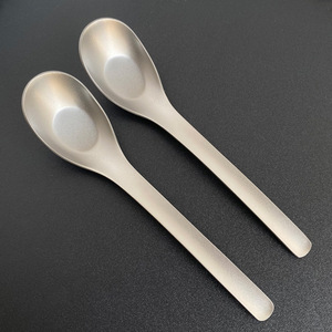 Cuchara de Titanio para Purificar Alimentos, Cuchara Plana de Fondo Grueso para Postres, Cuchara de Viaje de Color Sólido para Adultos - Product Image 4