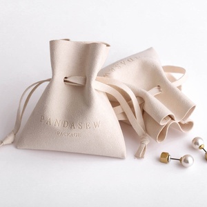 Bolsa pequeña con cordón ajustable PandaSew, personalizada e impresa, para guardar collares, anillos y pendientes, bolsa de microfibra para joyería - Product Image 2