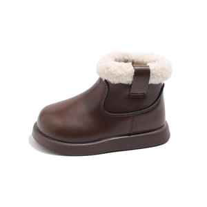 <span class=keywords><strong>Bottes</strong></span> en cuir PU pour filles, nouvelles <span class=keywords><strong>bottes</strong></span> d'hiver doublées de fourrure, semelles souples en caoutchouc, <span class=keywords><strong>bottes</strong></span> courtes pour enfants, <span class=keywords><strong>bottes</strong></span> de neige - Product Image 5