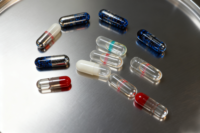 Capsules doubles remplies d'huile de poisson à base de plantes HPMC Halal certifié OEM GMP Fabricant pour marque privée