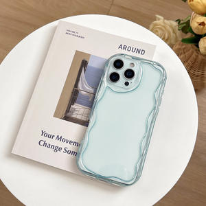 Étui Minimaliste à Motif Ondulé pour iPhone 16 Pro Max, Étui de Protection Transparent en Résine de Couleur Unie Antichoc pour iPhone 15 - Product Image 4