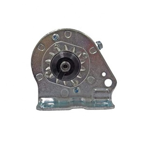 Démarreur de remplacement 5777, pour <span class=keywords><strong>Briggs</strong></span> <span class=keywords><strong>et</strong></span> <span class=keywords><strong>Stratton</strong></span>, 14 dents, 593934 693551 LG693551 BS693551 SE501848 - Product Image 3