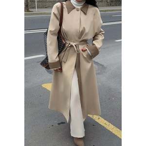 Gabardina Vintage Beige para Mujer, Estampada, Cruzada, Impermeable, Acolchada de Algodón, Casual para Otoño, Larga, con Cuello Camisero - Product Image 3