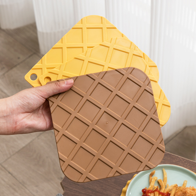 6508 Square Waffles