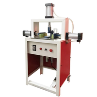 Machine à presser pneumatique automatique informatisée Kezhi International pour la fabrication de chaussures de sport