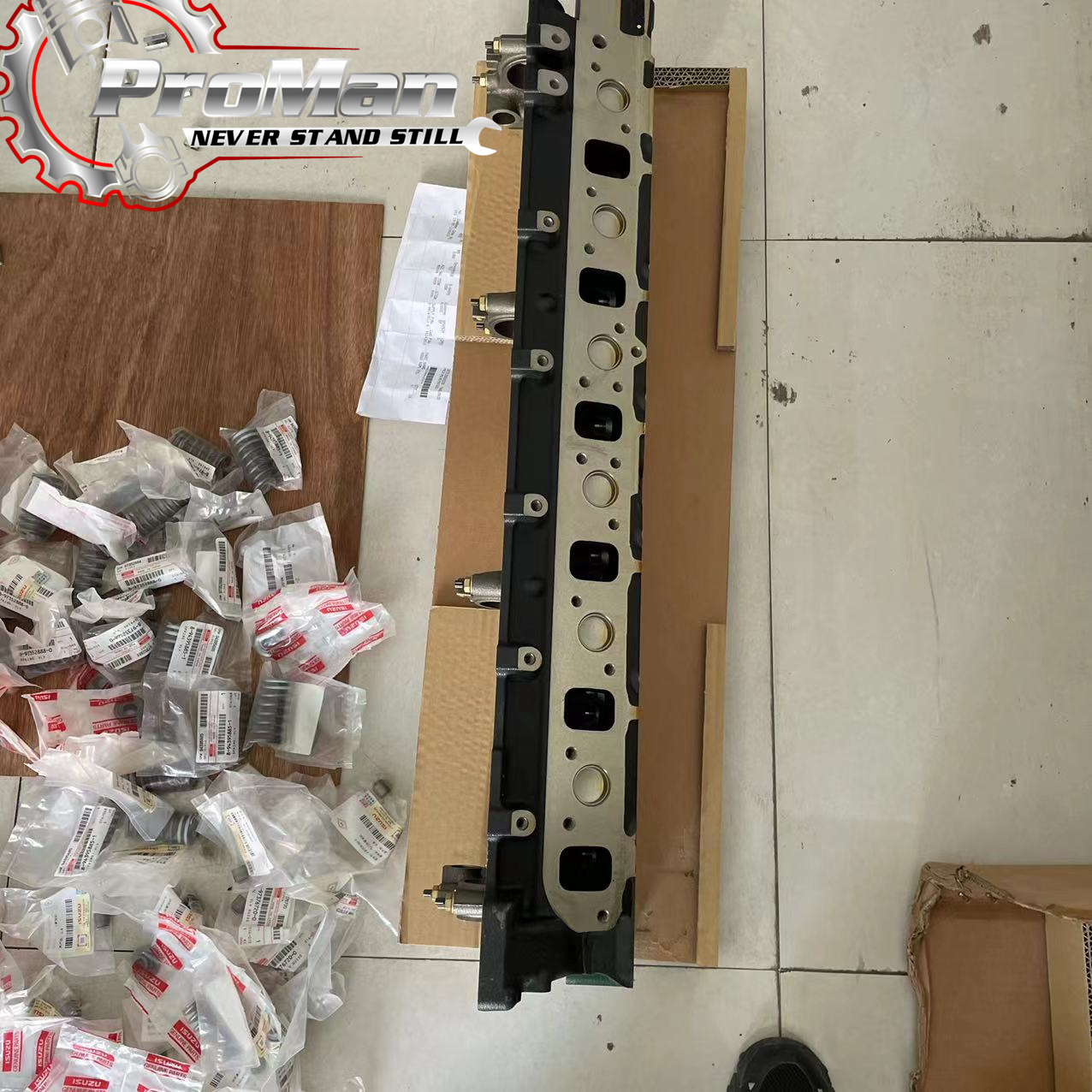 ISUZU Cylinder Head 8-98243823-0 - Reliable Performance