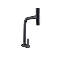 Nouvelle Arrivée Vente Directe Usine Robinet de Cuisine Mural Moderne Simple en Acier Inoxydable Rotatif Plaqué avec Jet Pluie à 360 Degrés et Cartouche Céramique
