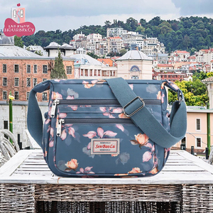 Sac bandoulière unisexe décontracté en nylon avec motif imprimé, réglable et imperméable, idéal pour les voyages et l'usage quotidien - Product Image 3