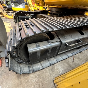 รถขุดไฮดรอลิก CAT320GC ยี่ห้อแคตเตอร์พิลลาร์ ผลิตในญี่ปุ่น มือสองสภาพใหม่ น้ำหนัก 20 ตัน พร้อมเครื่องยนต์และปั๊ม สำหรับงานก่อสร้าง - Product Image 5