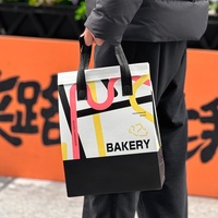 Boîte de papier à gâteau avec logo personnalisé imprimé tendance Mousse à dessert Pâtisserie Emballage à emporter Tarte aux œufs Cuisson Style alimentaire