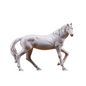 Esculturas de <span class=keywords><strong>Caballos</strong></span> de Resina Personalizables, Figuras de Arte de Estilo Occidental, <span class=keywords><strong>Caballos</strong></span> Blancos Elegantes, Artesanías de Animales, Decoración del Hogar, Venta al por Mayor - Product Image 2