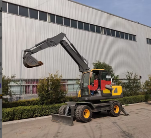 Excavadora de Ruedas PW135 Más Vendida, Motor Turbo Electrónico de 93kW, Radio de Giro Trasero de 2400mm, <span class=keywords><strong>Mejor</strong></span> Relación <span class=keywords><strong>Calidad</strong></span>-<span class=keywords><strong>Precio</strong></span> - Product Image 3