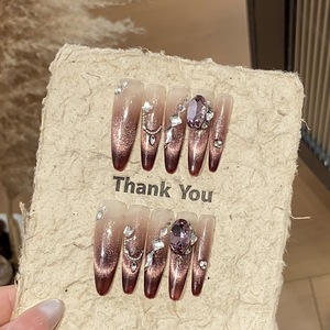 Venta al por Mayor de 10 Piezas de Uñas Postizas Francesas Hechas a Mano con Hermoso Diseño de Lujo Personalizado, Muestras Gratis y Empaque Personalizado - Product Image 5