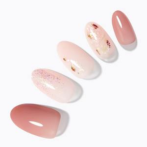 Dessing Diva Almond Romance Story Style Diseño de uñas artificiales con lujo y elegancia - Product Image 1