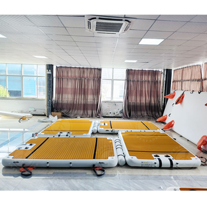 Dock de yacht gonflable robuste et <span class=keywords><strong>lit</strong></span> <span class=keywords><strong>flottant</strong></span> - Surface texturée en bois antidérapante - Product Image 4