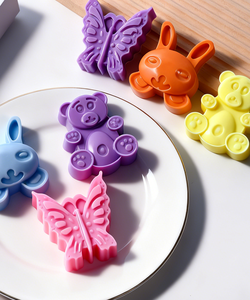 Stampo in Silicone Riutilizzabile a 6 Cavità con Forme di Animali Diverse per Cioccolato, Caramelle Gommose, Torte, Dessert e Resina - Product Image 5