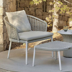 Ensemble de chaises modernes en aluminium pour l'extérieur, avec cadre en alliage d'aluminium et assise en corde tressée imperméable - Product Image 1