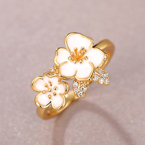 Anillo de flor de camelia para mujer, joyería de dedo elegante y dulce a la moda - Product Image 1