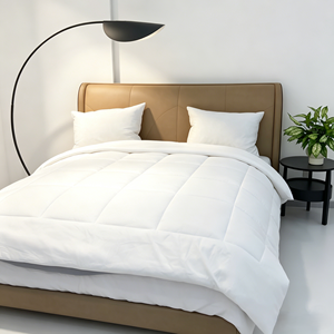 <span class=keywords><strong>Couette</strong></span> en <span class=keywords><strong>polyester</strong></span>, insert de <span class=keywords><strong>couette</strong></span> doux et respirant, qualité hôtelière, garnissage en <span class=keywords><strong>polyester</strong></span>, <span class=keywords><strong>couette</strong></span> légère pour la maison et l'hôtellerie - Product Image 2