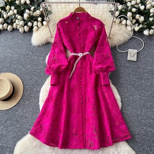 Nuovo Abito Lungo in Rete Ricamato Traforato Stile <span class=keywords><strong>Palazzo</strong></span> Francese con Maniche a Lanterna Elegante per l'Estate Autunno 2026 - Vendita all'Ingrosso - Product Image 1