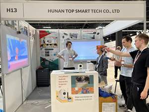 Blaster Elettrico a Luce Infrarossa per Battaglia Laser Gioco di Tiro Interattivo per Bambini e Ragazzi Gioco Arcade <span class=keywords><strong>da</strong></span> Interno - Product Image 2