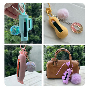 เคสซิลิโคนสำหรับลิปสติกแบบใหม่ พร้อมพวงกุญแจ ป้องกันการหลุด กระเป๋าห้อยพกพาสะดวก ใช้ได้กับทุกโอกาส - Product Image 4