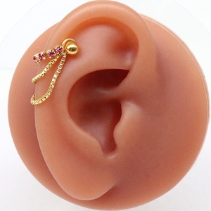 Nouvelles boucles d'oreilles Gaby en cartilage avec chaîne en strass, boucles d'oreilles à fleurs pour <span class=keywords><strong>piercing</strong></span>, hélix, bijoux de <span class=keywords><strong>piercing</strong></span> en gros - Product Image 6