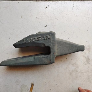 Máy xúc attanchment giả mạo Bộ chuyển đổi răng Doosan430203-00015 bo bcat develon xô răng đá xô Bộ chuyển đổi ban đầu - Product Image 6