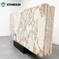 StoneSun Italienische Calacatta Gold Marmorplatten Luxuriöse Naturmarmorplatten für Küchenarbeitsplatten und Bodenfliesen in Villen und Hotels