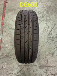 Pneu auto-scellant de haute qualité PCR 215/55R17 215/50R17 215/60R16 215/55R16 205/60R16 - Product Image 2