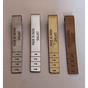 Cuillère classique de shilajit royal conçue pour une routine de bien-être et de suppléments de luxe - Product Image 2