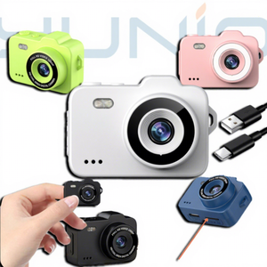 กล้องวิดีโอพกพาสำหรับเด็ก Yuniq รุ่นมินิโปรเจคเตอร์ ขนาด 0.96 นิ้ว แบตเตอรี่ 200 มิลลิแอมป์ ความละเอียด 1080P กล้องดิจิตอลพกพาขนาดเล็กสไตล์เรโทร - Product Image 3